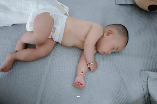 九江宝宝突然很多眼屎